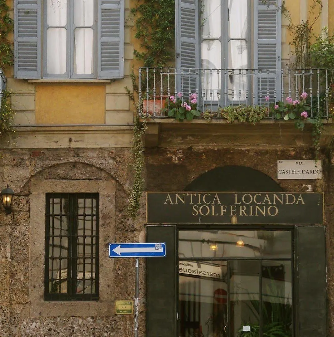 ** Szálloda Antica Locanda Solferino Milánó Olaszország
