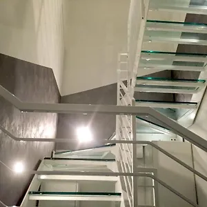 Apartment Duomo, Milan