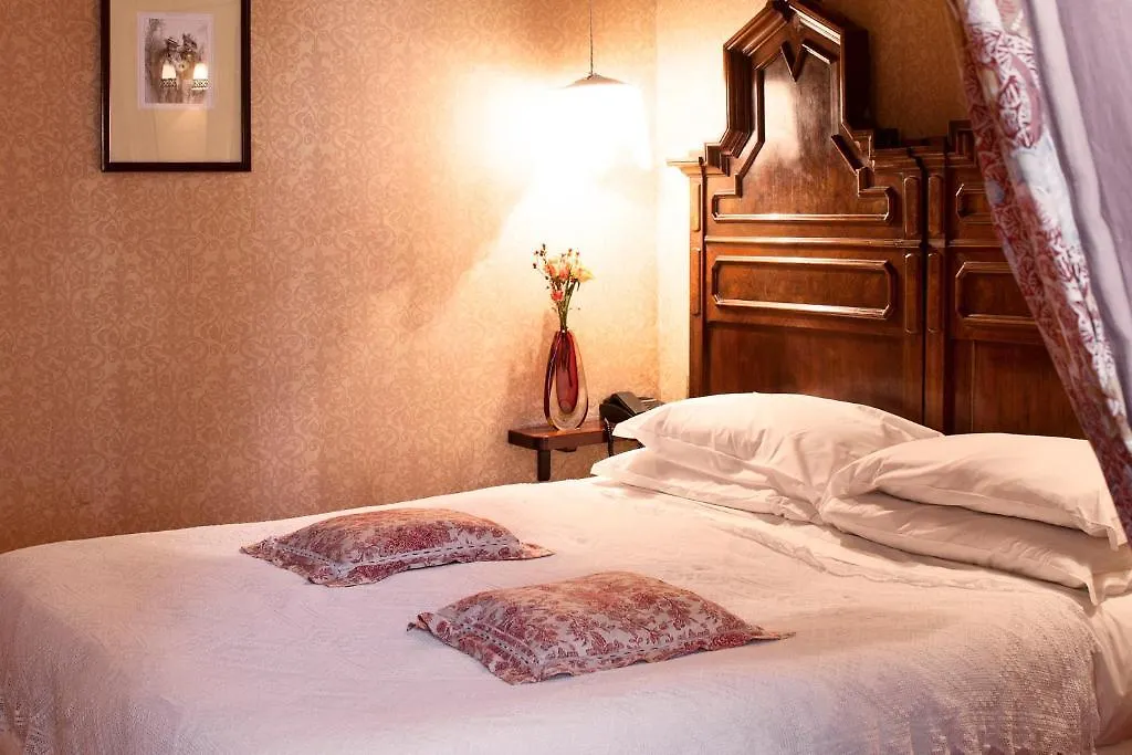 Hotel Antica Locanda Solferino Milan